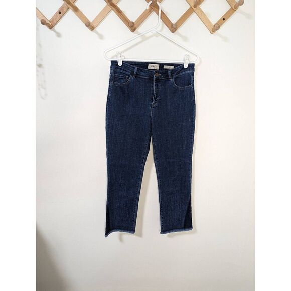 LOGO Lori Goldstein Straight Leg Raw Hem Jeans - Size 6 - Picture 1 of 8